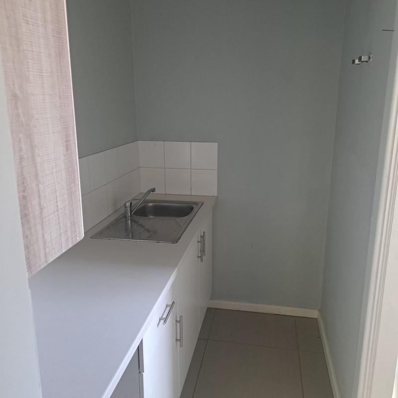 To Let commercial Property for Rent in Walmer Eastern Cape